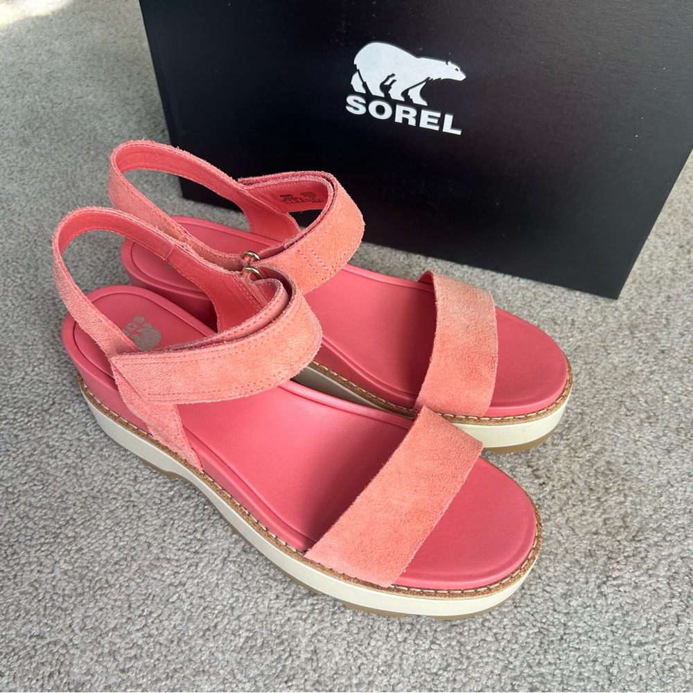 Size 11 Sorel Women's Joanie IV Y Strap Wedge Sandal In Coral Blosson/Gum New
